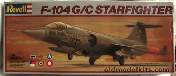 Revell 1/32 Lockheed F-104G/F-104C Starfighter - USAF Camo / Luftwaffe and Marine / Denmark / Netherlands / Belgium Markings, 4722 plastic model kit